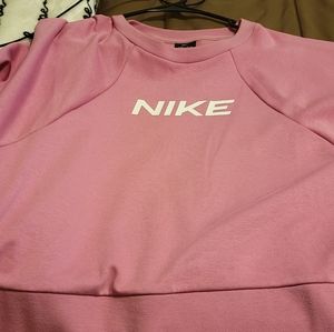 Nike Dri-Fit Crew Neck Sweatshirts